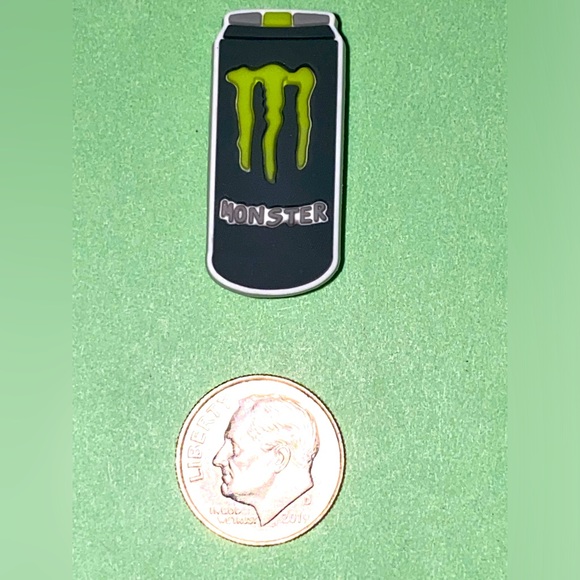 (10 for $15) MONSTER DRINK Crocs Shoe Charms - Picture 1 of 1